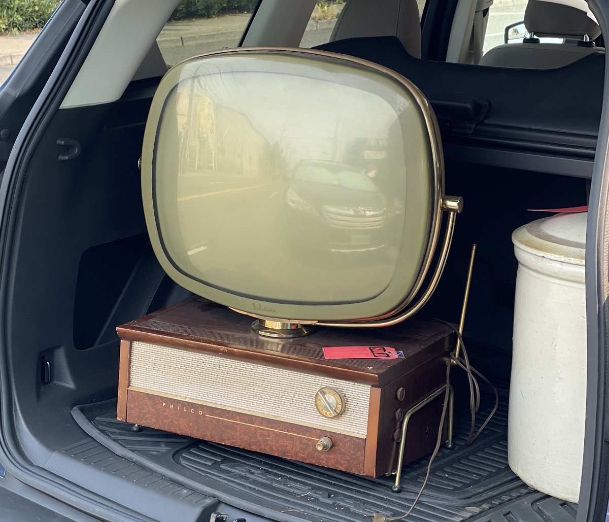 Media from tweet 1428921806501539843